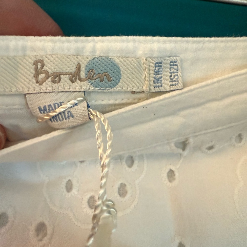 Boden White Eyelet Pencil Skirt - Picture 4 of 12